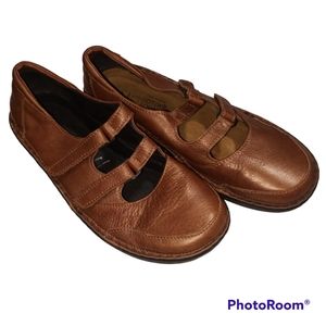 SALE** NAOT leather "mary jane" size 7-7.5M